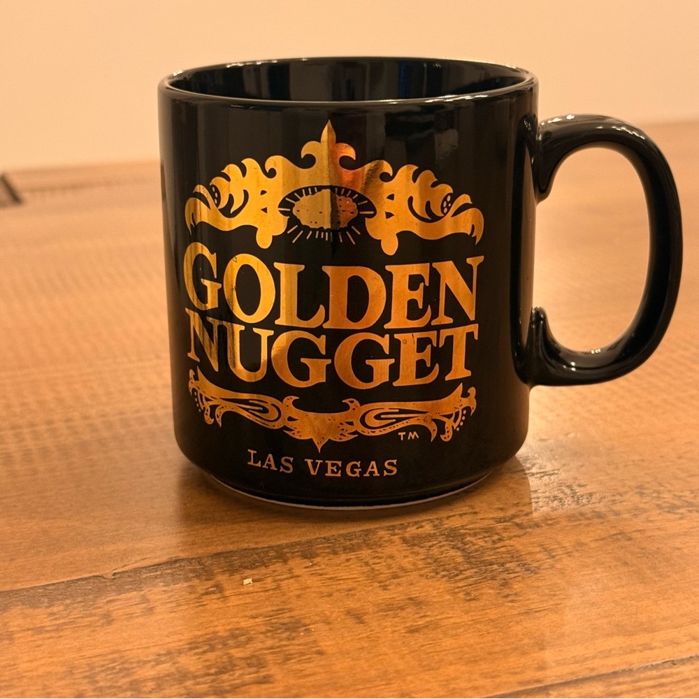 Vintage Golden Nugget Black and Gold Mug